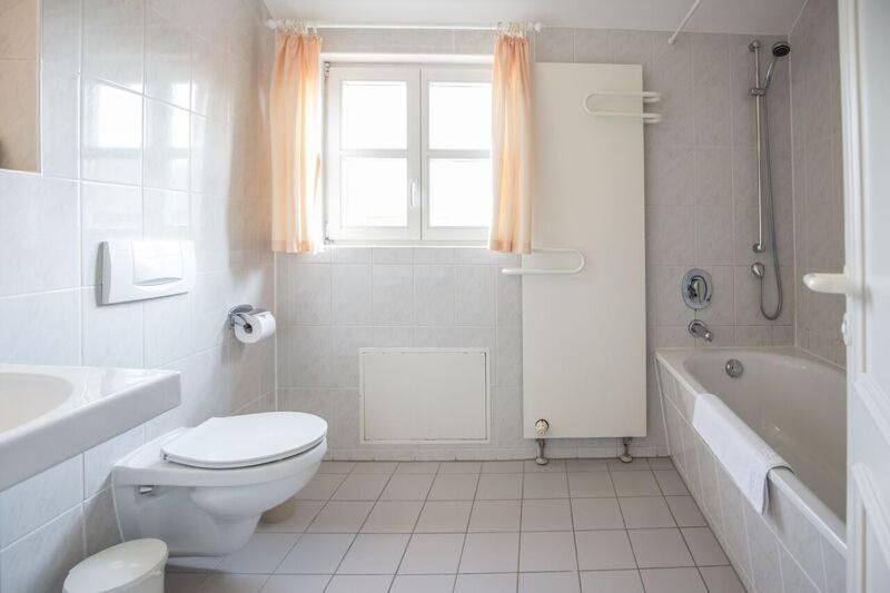 Feriendorf Rugana - Klassik Appartement Mit 1 Schlafzimmer B58 Dranske Kültér fotó
